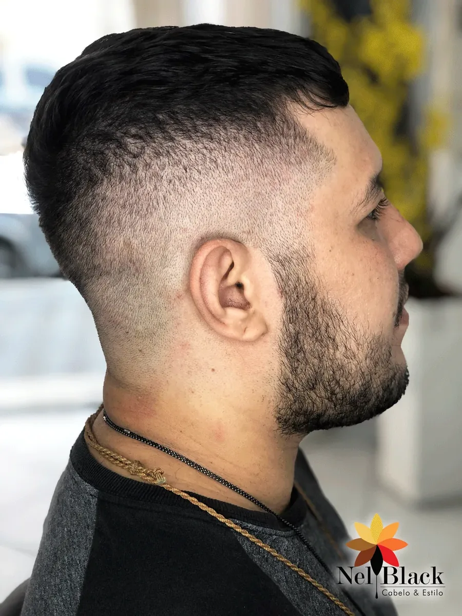 Corte masculino ou barba feitos no Nelblack